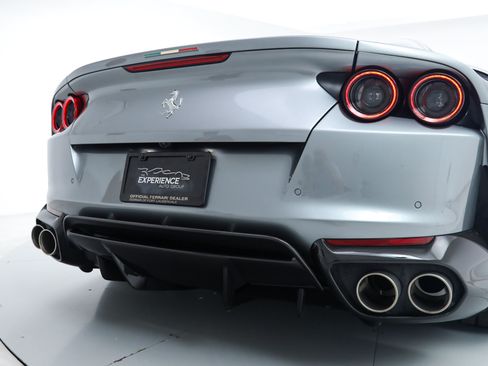 Certified 2023 Ferrari 812 GTS RWD image 19