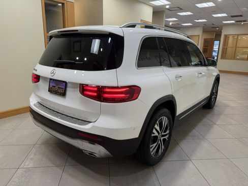 Certified 2025 Mercedes-Benz GLB 250 image 5