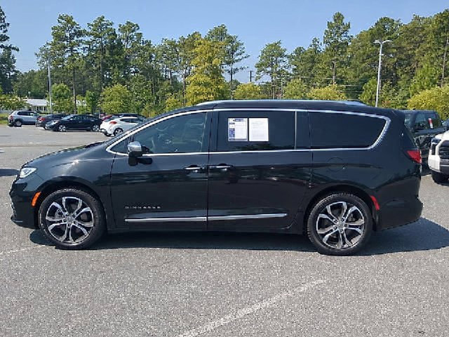 Used 2022 Chrysler Pacifica Pinnacle AWD/4WD image 11