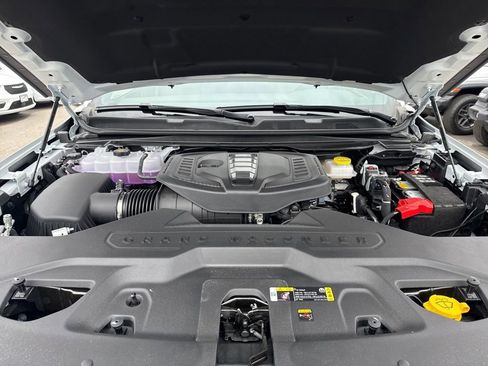 New 2026 Jeep Grand Wagoneer Limited w/ Premium Group II image 37