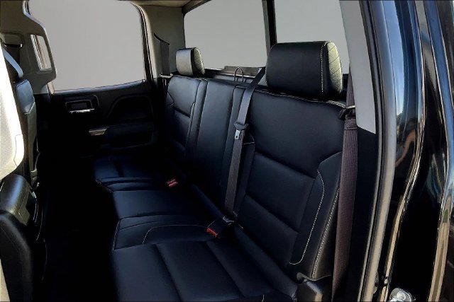 Used 2017 GMC Sierra 1500 SLT w/ SLT Premium Package AWD/4WD image 22
