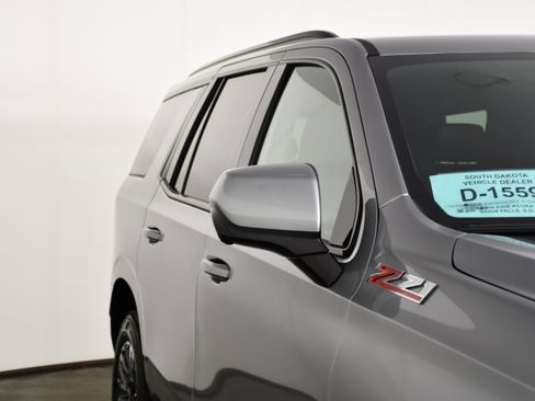 Used 2025 Chevrolet Tahoe Z71 AWD/4WD image 14