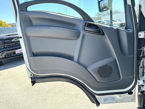 New 2024 Chevrolet Low Cab Forward image 20