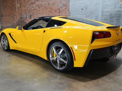 Used 2014 Chevrolet Corvette Stingray Coupe w/ 3LT Preferred Equipment Group RWD image 9