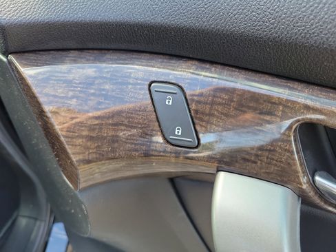 Used 2013 Acura MDX w/ Technology & Entertainment image 22