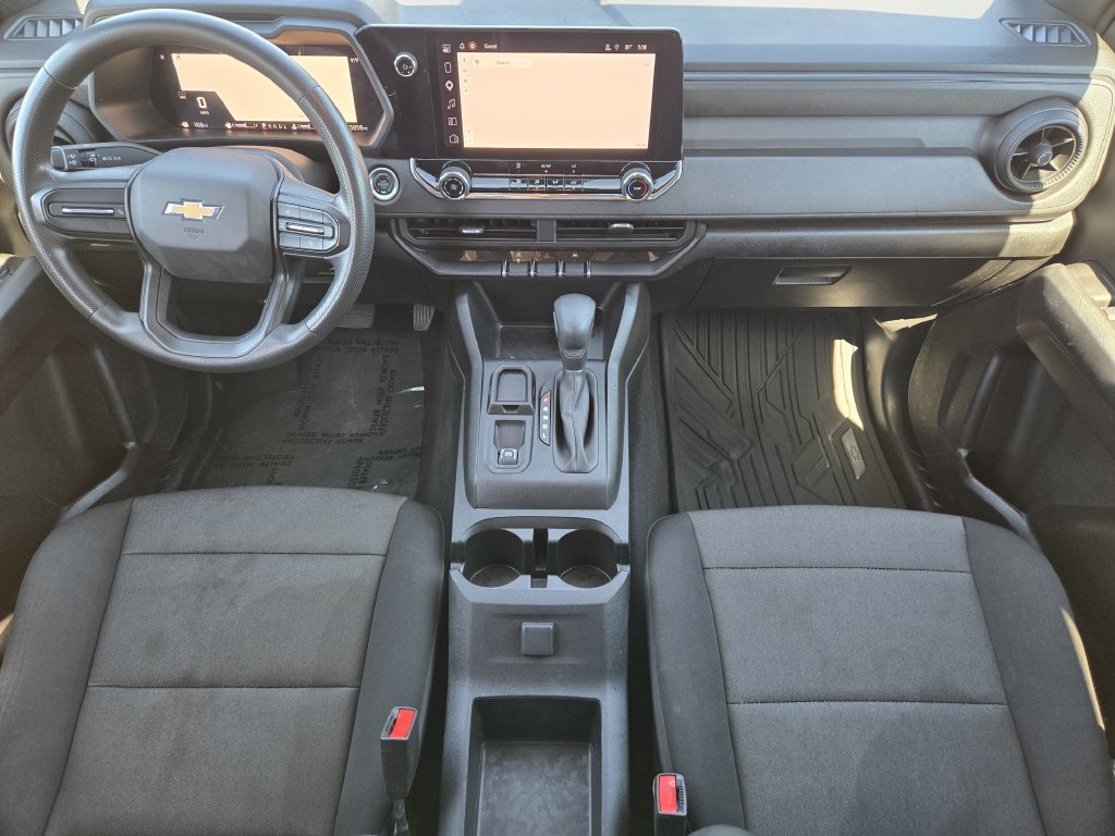Used 2024 Chevrolet Colorado W/T RWD image 25