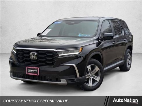 Certified 2025 Honda Pilot EX-L image 1