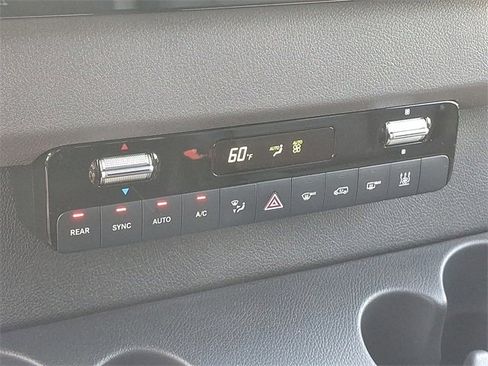 New 2025 Mercedes-Benz Sprinter 2500 image 16