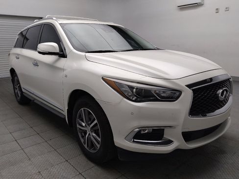 Used 2020 INFINITI QX60 Luxe w/ Essential Package FWD image 13