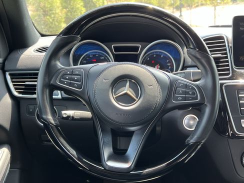 Used 2017 Mercedes-Benz GLS 550 4MATIC image 18