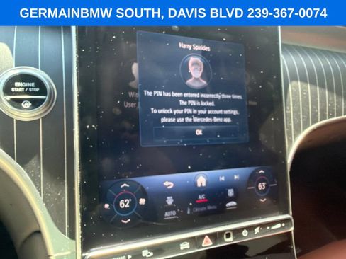 Used 2024 Mercedes-Benz GLC 300 4MATIC image 17