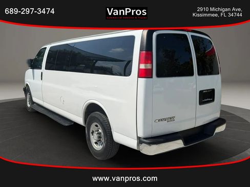 Used 2012 Chevrolet Express 3500 LT w/ LT Preferred Equipment Group image 3
