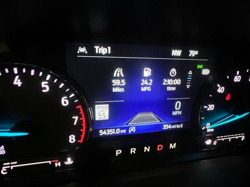 Used 2021 Ford Explorer XLT w/ Equipment Group 202A image 17