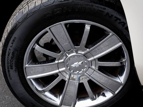 Used 2015 Chevrolet Tahoe LTZ image 23