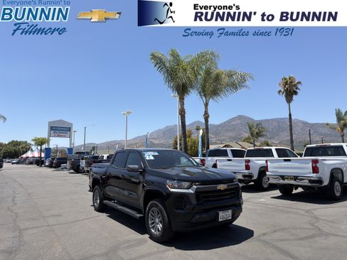 Used 2026 Chevrolet Colorado LT RWD image 1