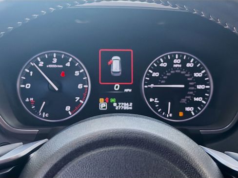 Used 2023 Subaru Ascent Touring image 11