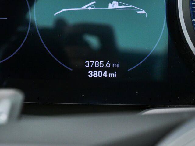 Used 2023 Porsche 911 Targa 4S AWD/4WD image 12