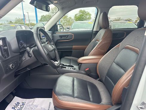 Used 2022 Ford Bronco Sport Outer Banks w/ Tech Package AWD/4WD image 9