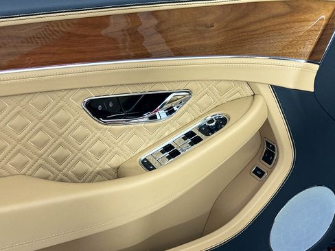 Certified 2023 Bentley Continental GT Azure image 18