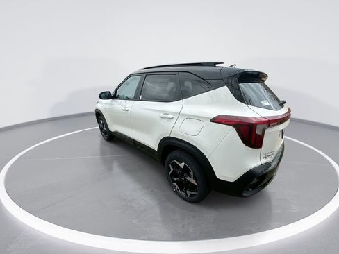 New 2026 Kia Seltos S image 6