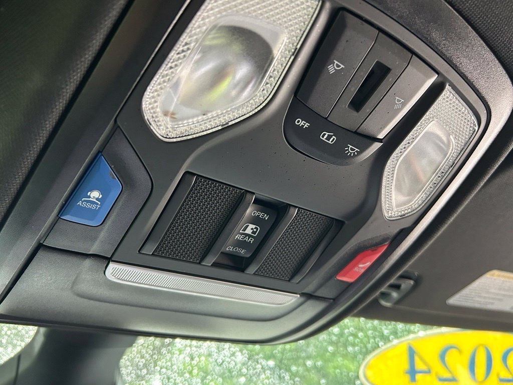 Used 2024 RAM 1500 Big Horn AWD/4WD image 30