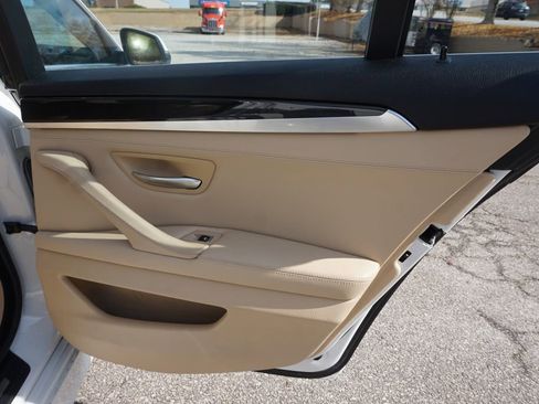 Used 2014 BMW 535i xDrive Sedan image 25