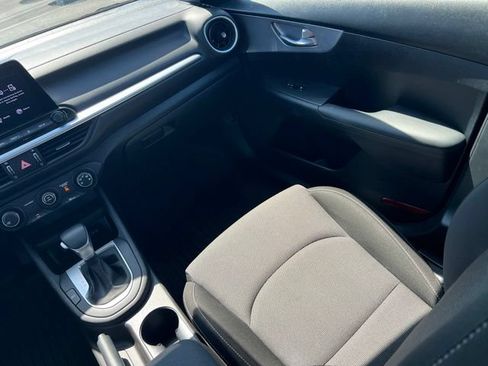 Certified 2023 Kia Forte LXS w/ LXS Technology Package FWD image 15