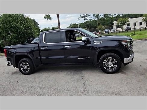 Used 2025 GMC Sierra 1500 SLT image 25