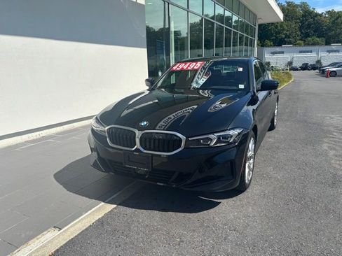 Used 2025 BMW 330i xDrive Sedan w/ Premium Package image 1