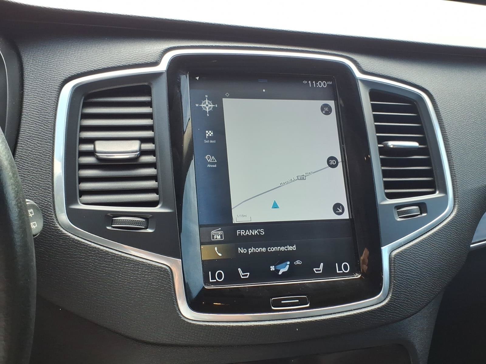 Used 2019 Volvo XC90 T5 Momentum w/ Multimedia Package AWD/4WD image 14