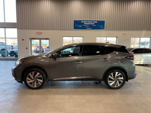Used 2020 Nissan Murano SL image 2