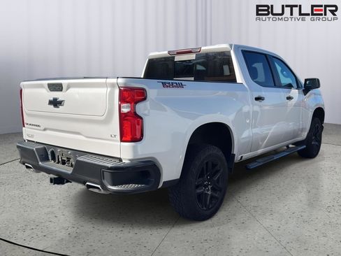 Used 2021 Chevrolet Silverado 1500 LT Trail Boss w/ Convenience Package II AWD/4WD image 4