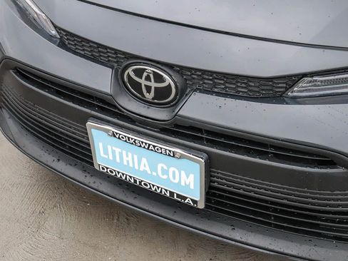 Used 2024 Toyota Corolla LE image 5