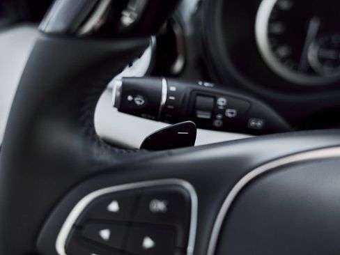 Used 2021 Mercedes-Benz Metris Passenger w/ Premium Safety Package image 76