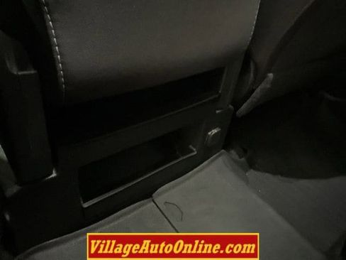 Used 2017 Chevrolet Silverado 1500 LT w/ All Star Edition image 31