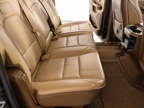 Used 2019 RAM 1500 Limited image 15