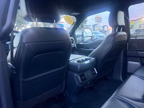 Used 2025 Ford F150 Lariat AWD/4WD image 41