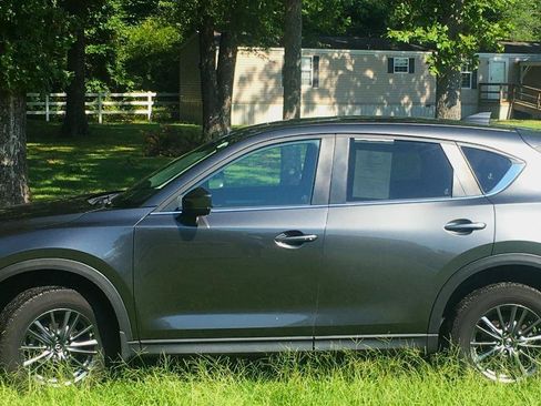 Used 2020 MAZDA CX-5 Touring FWD image 2