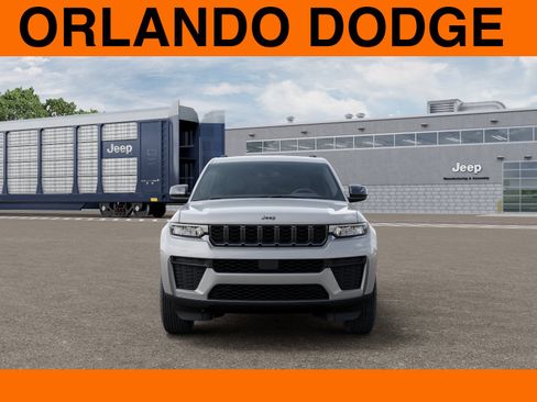 New 2026 Jeep Grand Cherokee Altitude RWD image 6