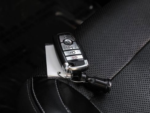 Used 2019 Ford Mustang GT Premium RWD image 51
