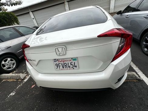 Used 2016 Honda Civic EX image 19