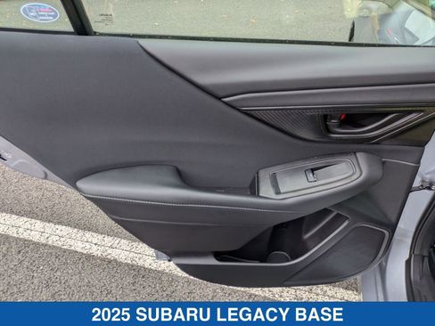 Certified 2025 Subaru Legacy image 28