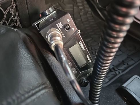 Used 2017 Jeep Wrangler Rubicon w/ Power Convenience Group AWD/4WD image 56