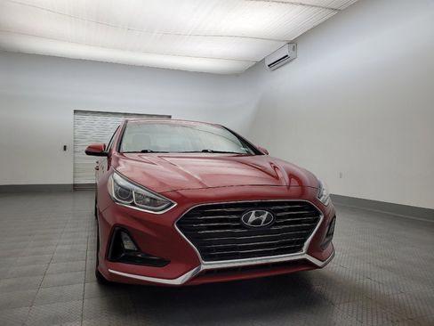 Used 2019 Hyundai Sonata SE w/ Winter Weather Package image 14
