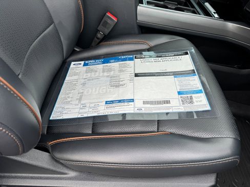 Used 2025 Ford F350 Lariat w/ Lariat Ultimate Package image 38