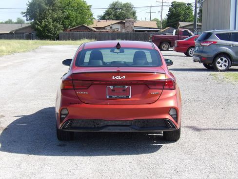 Used 2023 Kia Forte GT-Line FWD image 7