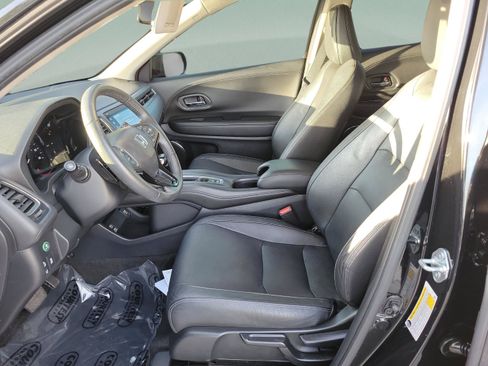 Used 2021 Honda HR-V EX-L image 16