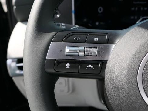 New 2025 Hyundai Tucson Limited image 14