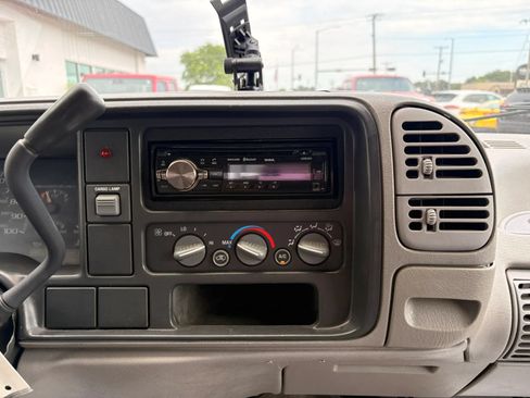 Used 1995 Chevrolet Silverado 3500 4x4 Crew Cab image 19