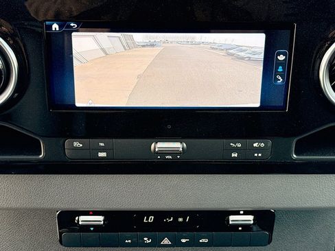 New 2025 Mercedes-Benz Sprinter 2500 image 13